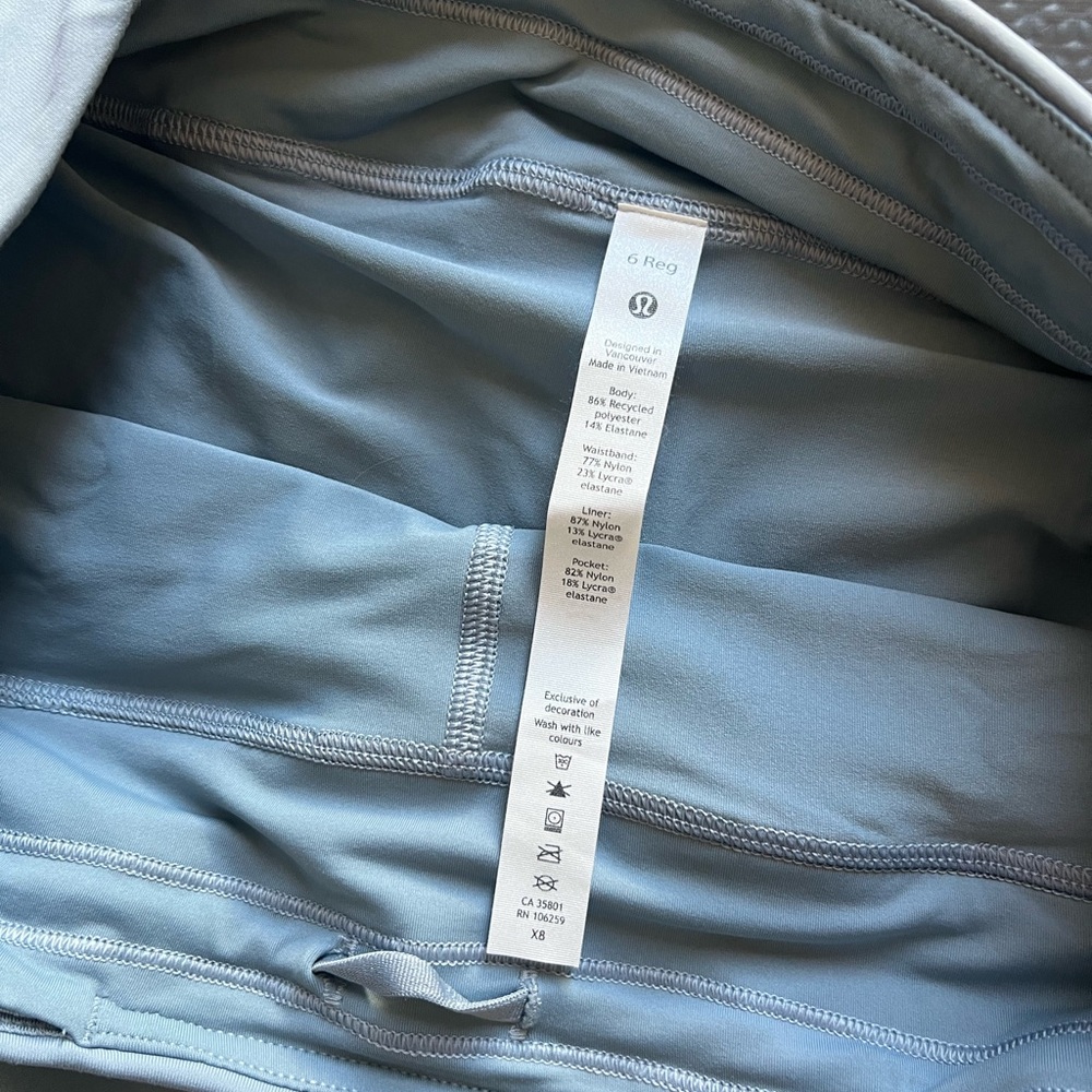 Lululemon Pace Rival Skirt in Chambray Size 6 Regular - Picture 6 of 8